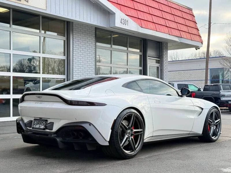 2020 Aston Martin V8 Vantage (2019+) - Image 3 of 19