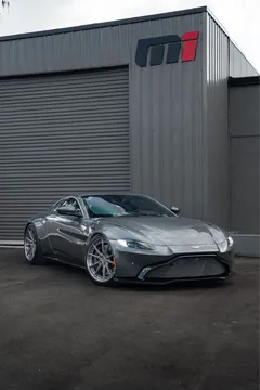2020 Aston Martin V8 Vantage (2019+) - Image 2 of 20
