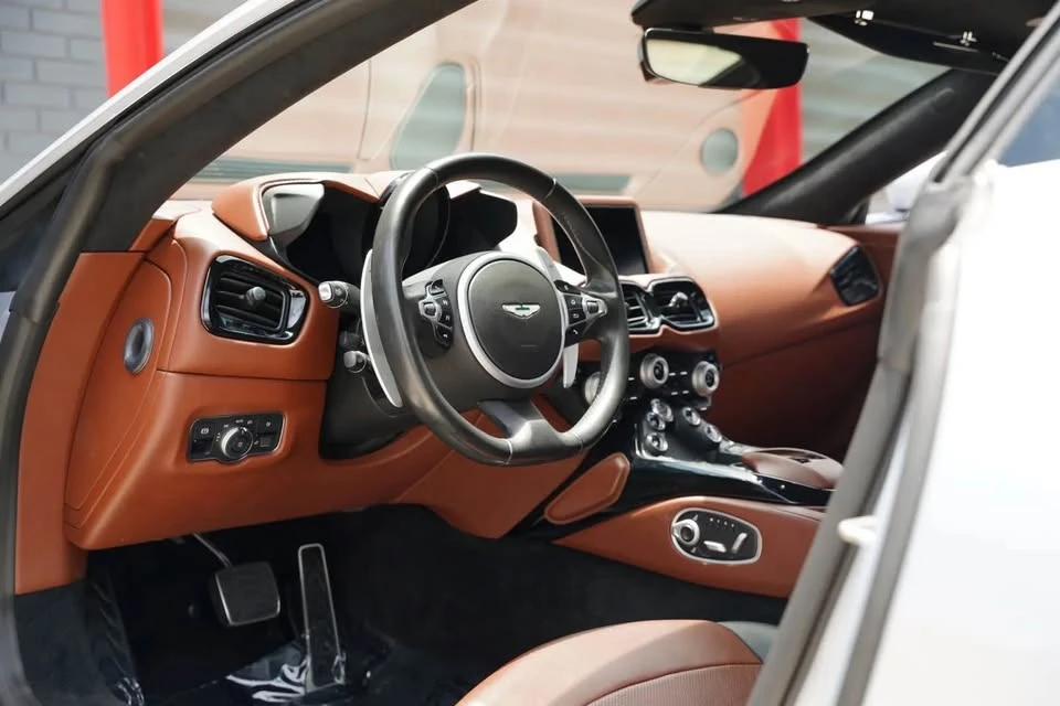 2020 Aston Martin V8 Vantage (2019+) - Image 5 of 16
