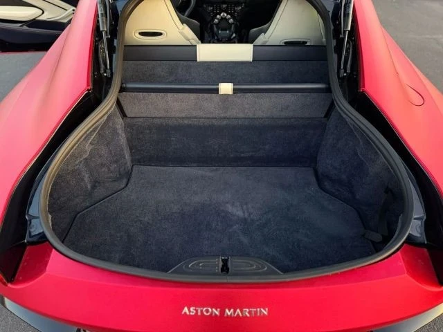 2020 Aston Martin V8 Vantage (2019+) - Image 14 of 21