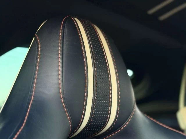 2020 Aston Martin V8 Vantage (2019+) - Image 19 of 21
