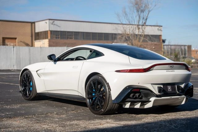2020 Aston Martin V8 Vantage (2019+) - Image 11 of 18