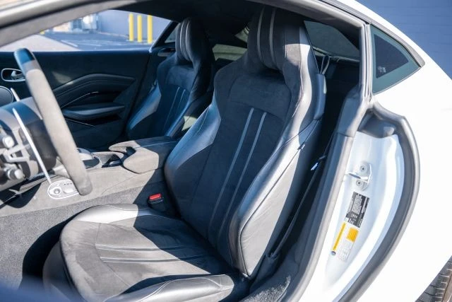 2020 Aston Martin V8 Vantage (2019+) - Image 3 of 18