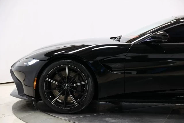 2020 Aston Martin V8 Vantage (2019+) - Image 6 of 12