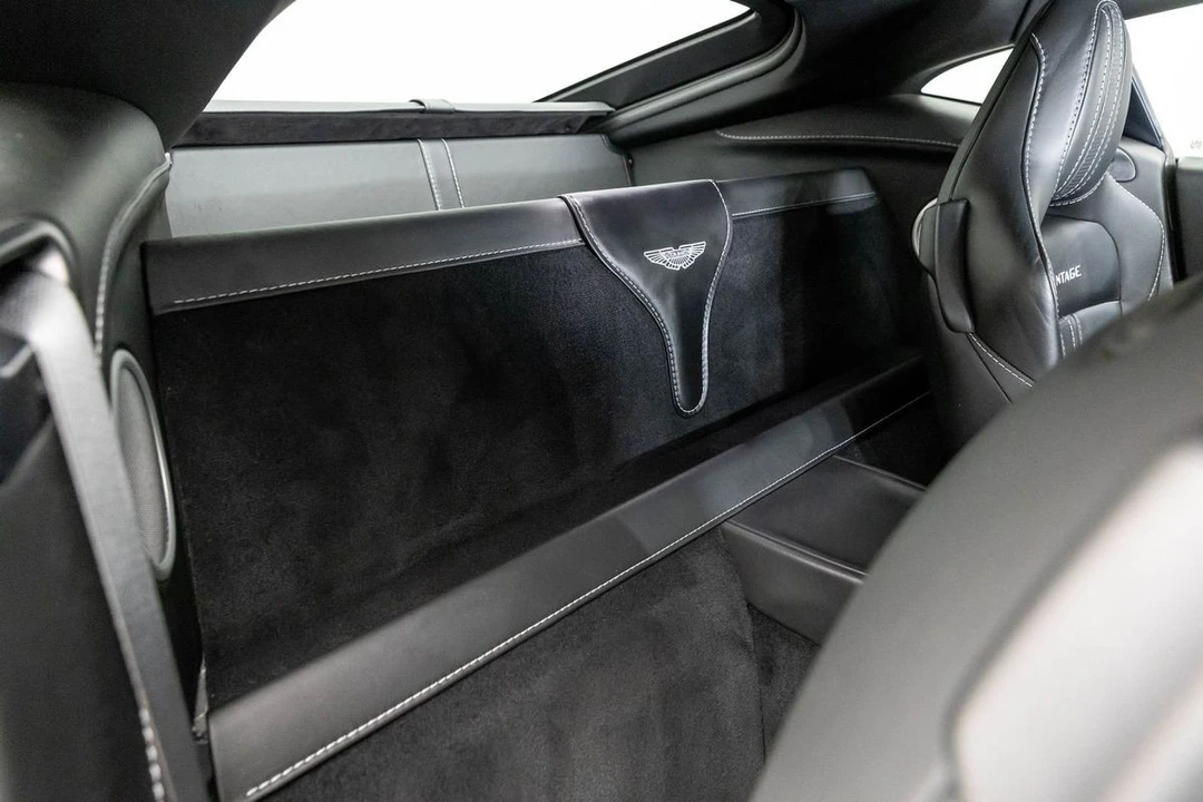 2020 Aston Martin V8 Vantage (2019+) - Image 17 of 31