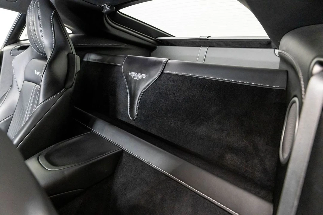 2020 Aston Martin V8 Vantage (2019+) - Image 18 of 31
