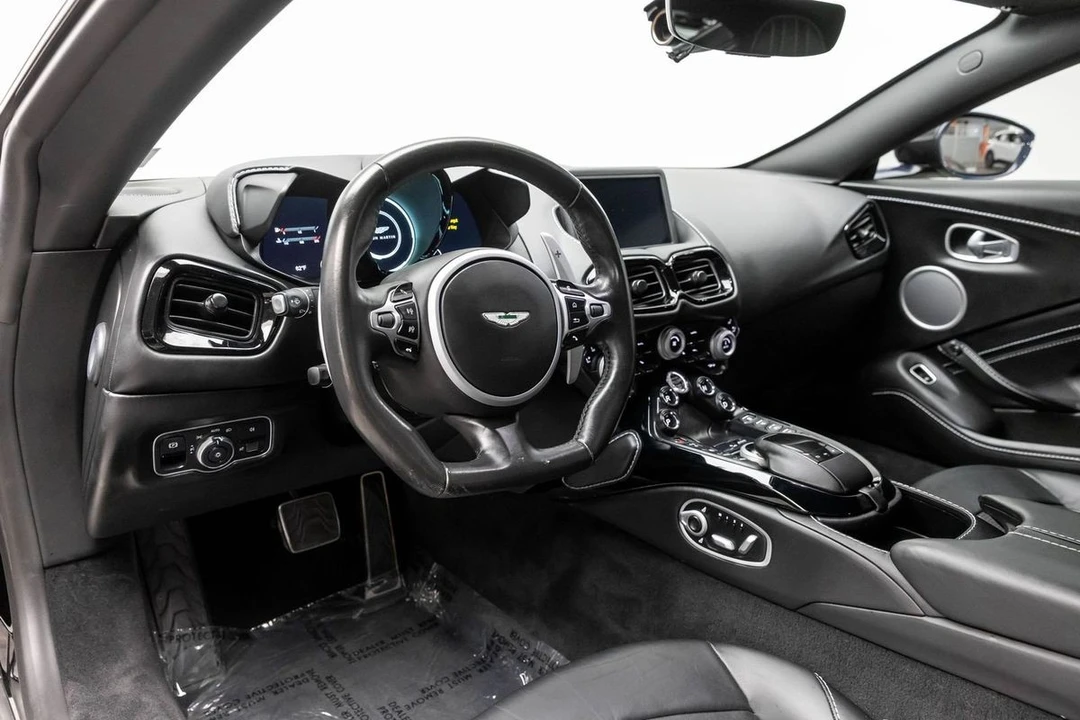 2020 Aston Martin V8 Vantage (2019+) - Image 19 of 31