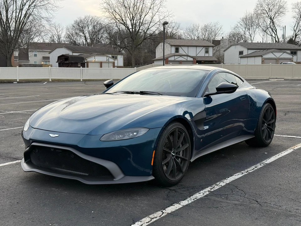 2020 Aston Martin V8 Vantage (2019+) - Image 6 of 31
