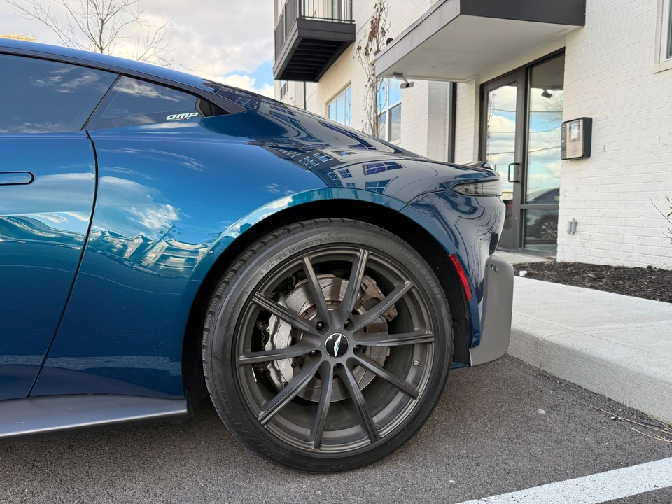 2020 Aston Martin V8 Vantage (2019+) - Image 13 of 31