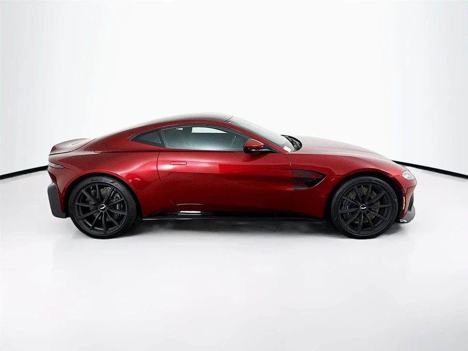 2020 Aston Martin V8 Vantage (2019+) - Image 24 of 31