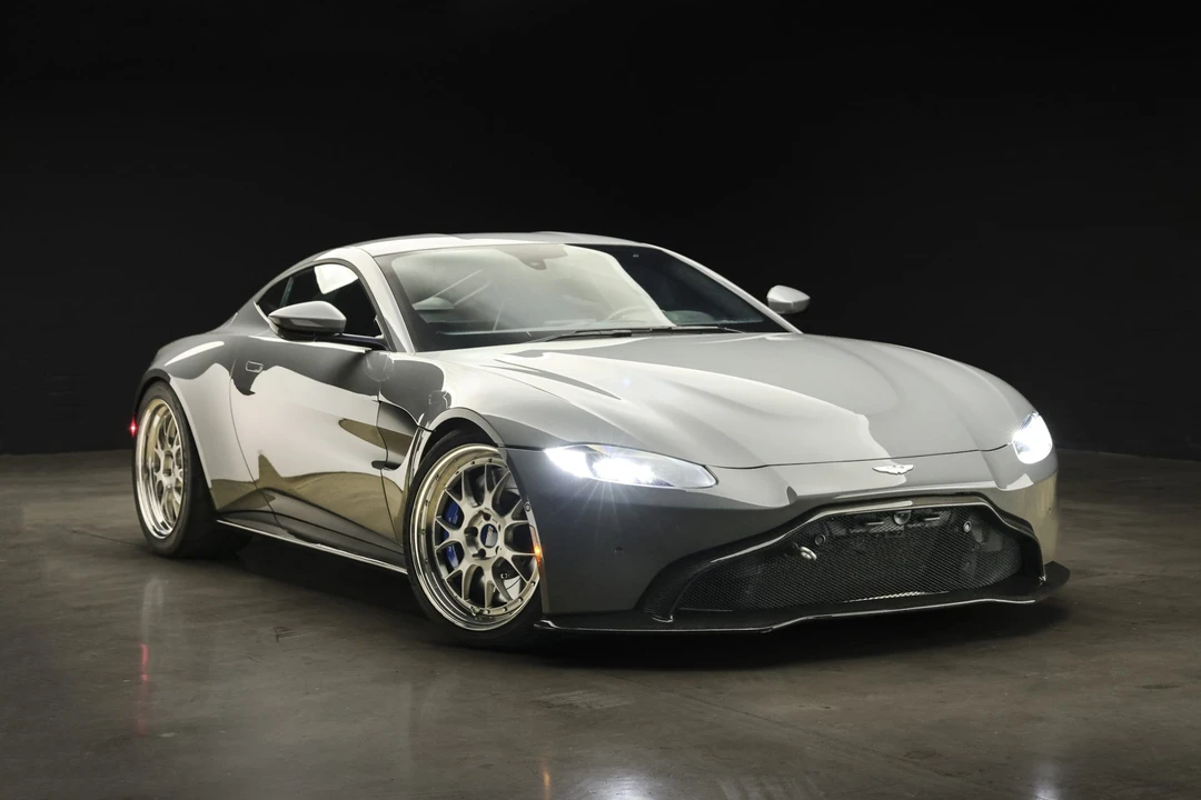 2020 Aston Martin V8 Vantage (2019+) - Image 25 of 31