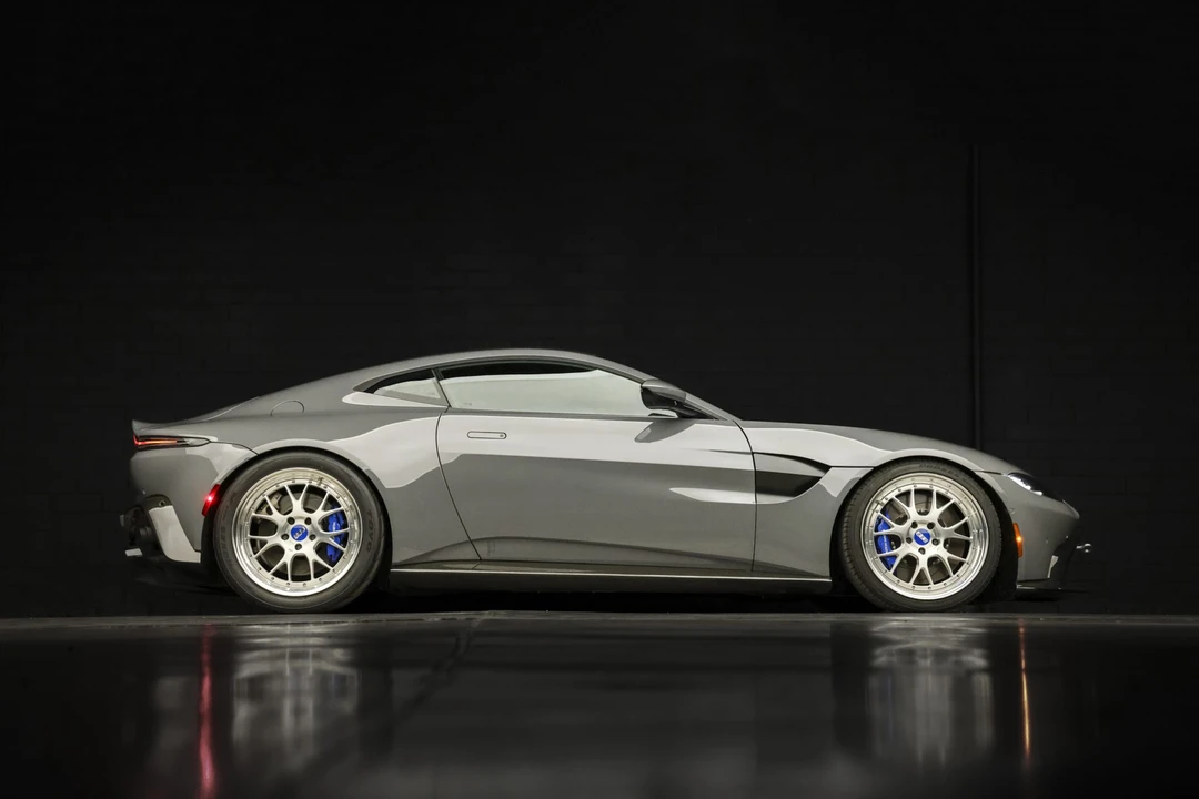 2020 Aston Martin V8 Vantage (2019+) - Image 30 of 31