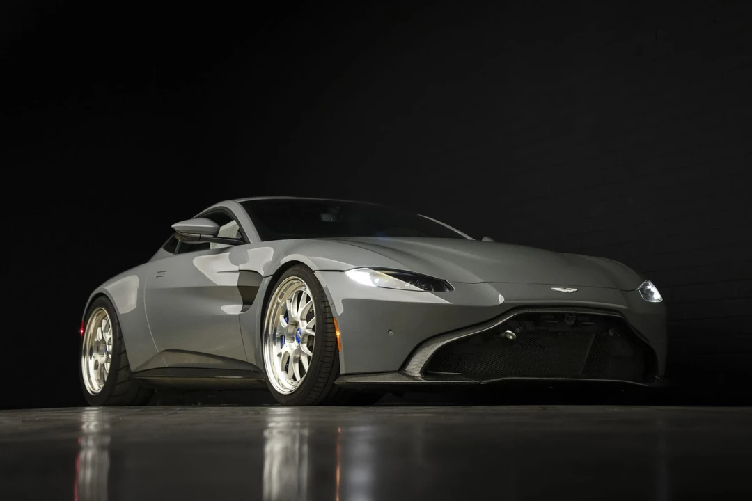 2020 Aston Martin V8 Vantage (2019+) - Image 27 of 31