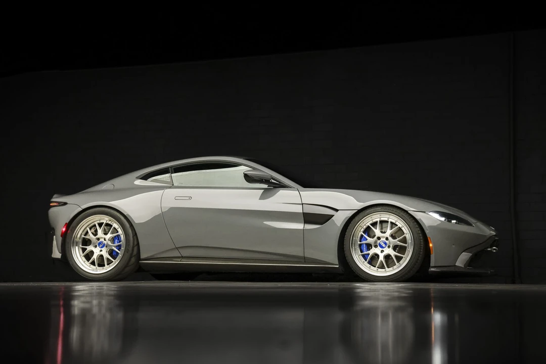2020 Aston Martin V8 Vantage (2019+) - Image 29 of 31