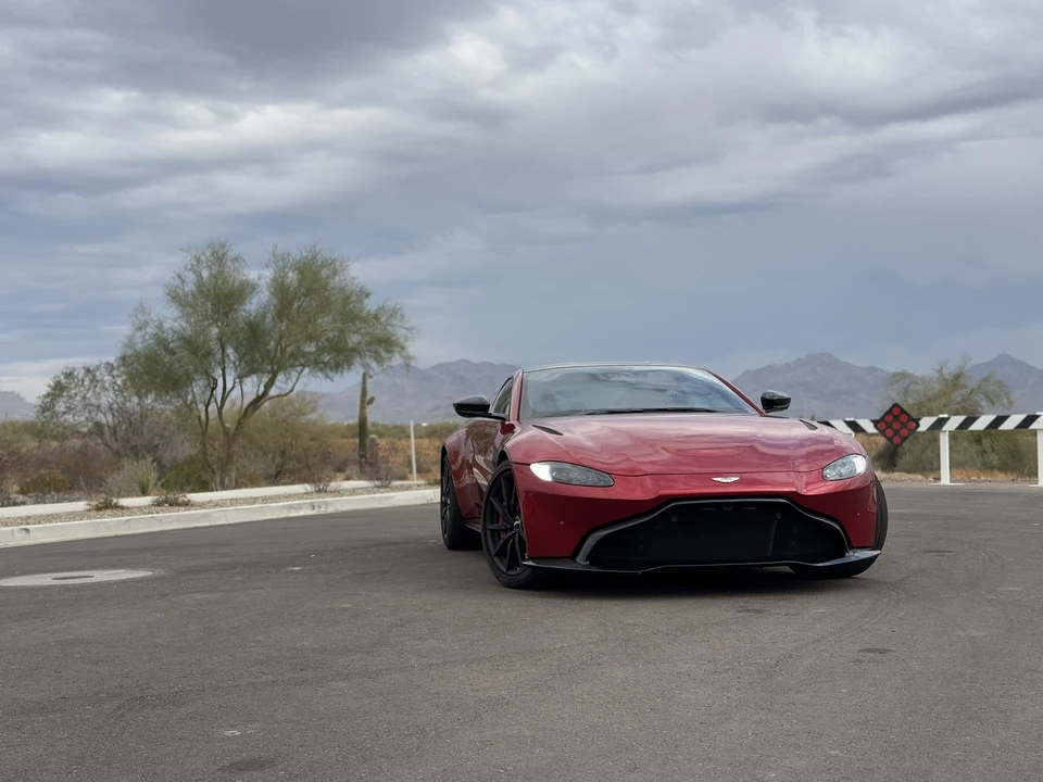 2020 Aston Martin V8 Vantage (2019+) - Image 2 of 31