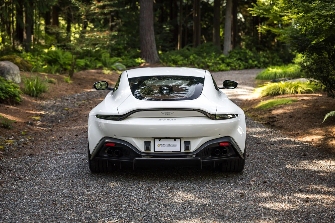 2020 Aston Martin V8 Vantage (2019+) - Image 8 of 31
