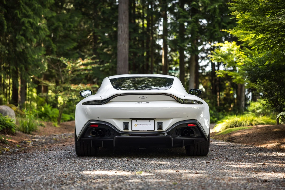 2020 Aston Martin V8 Vantage (2019+) - Image 9 of 31