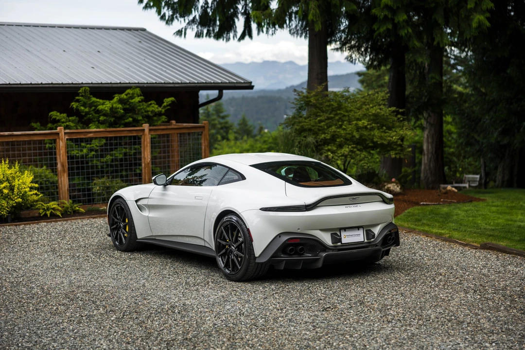 2020 Aston Martin V8 Vantage (2019+) - Image 6 of 31