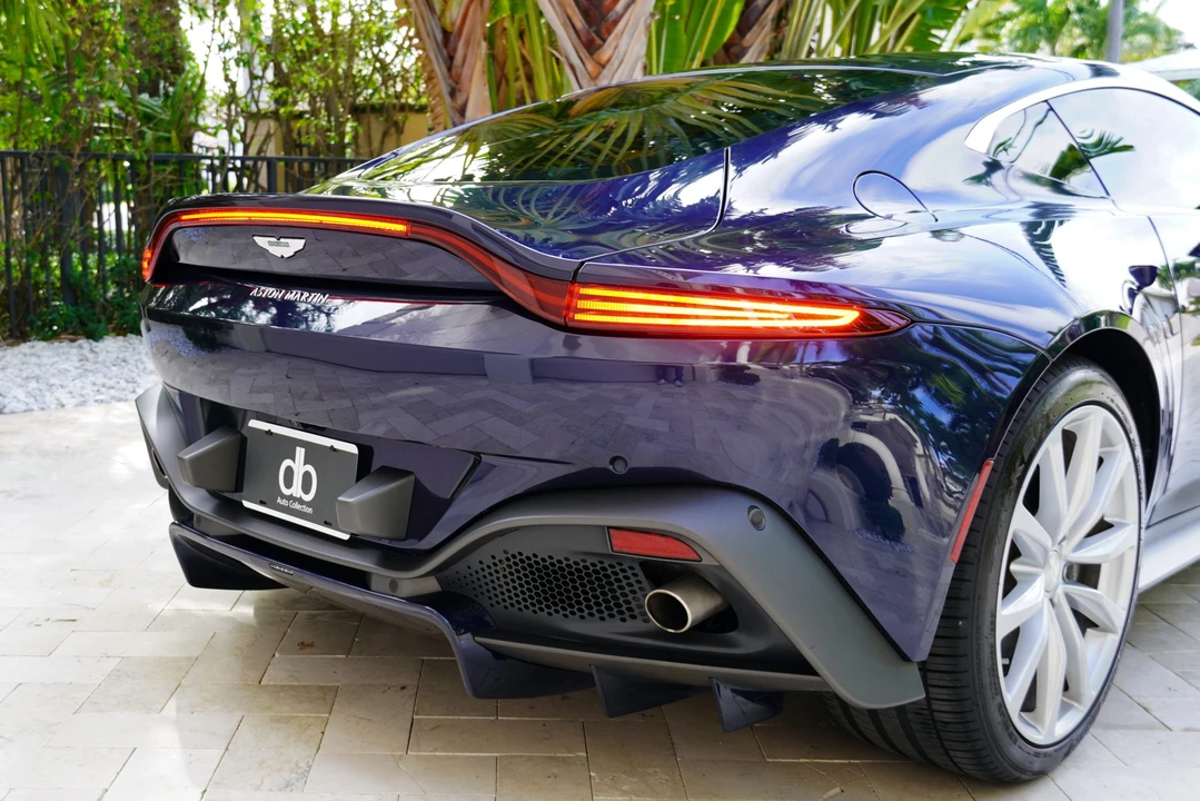 2020 Aston Martin V8 Vantage (2019+) - Image 15 of 31