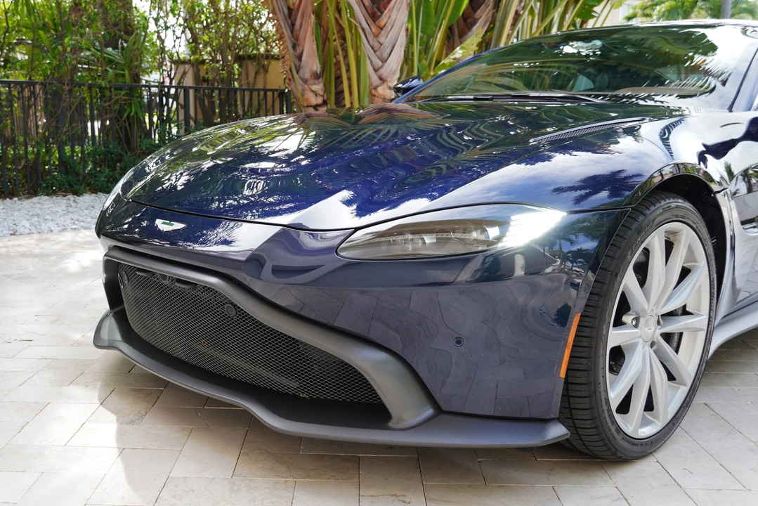 2020 Aston Martin V8 Vantage (2019+) - Image 22 of 31