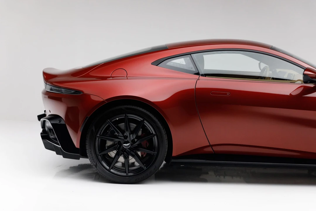 2020 Aston Martin V8 Vantage (2019+) - Image 23 of 31
