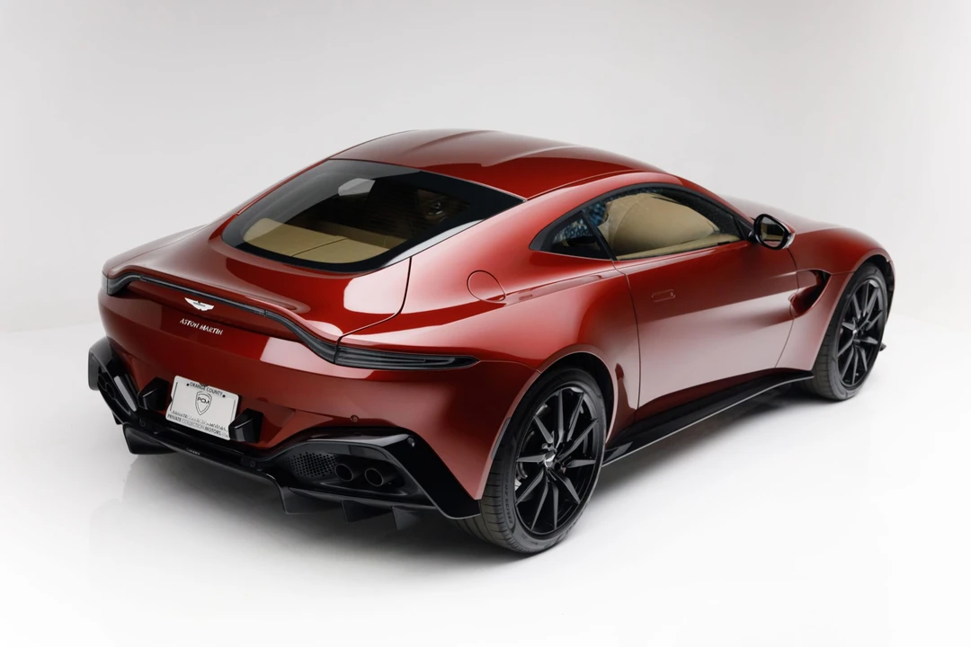 2020 Aston Martin V8 Vantage (2019+) - Image 9 of 31