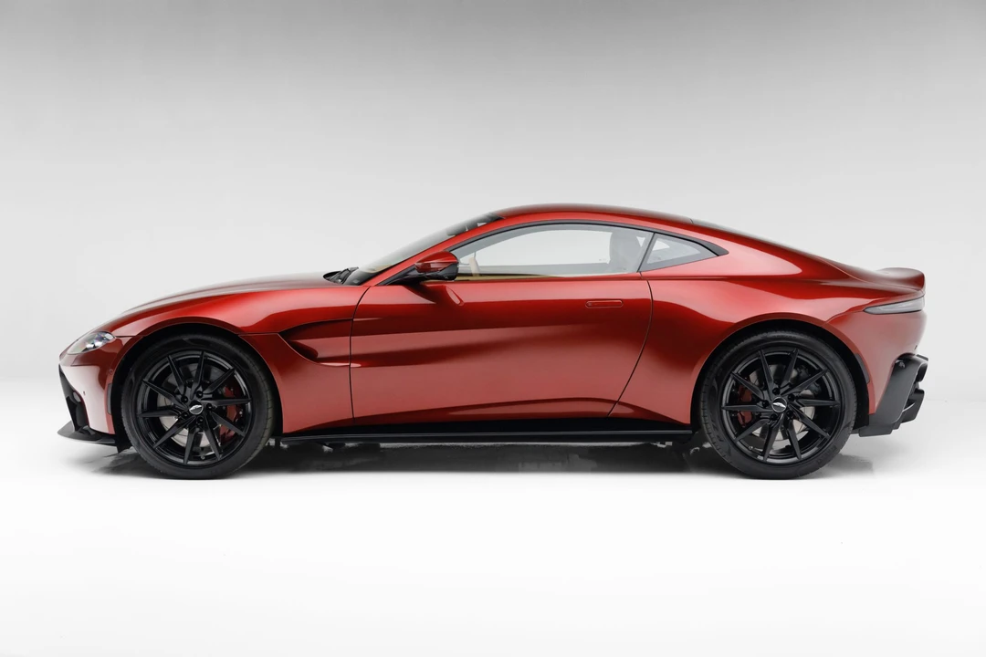 2020 Aston Martin V8 Vantage (2019+) - Image 5 of 31