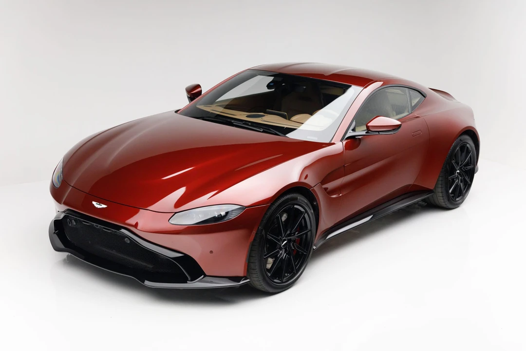 2020 Aston Martin V8 Vantage (2019+) - Image 2 of 31