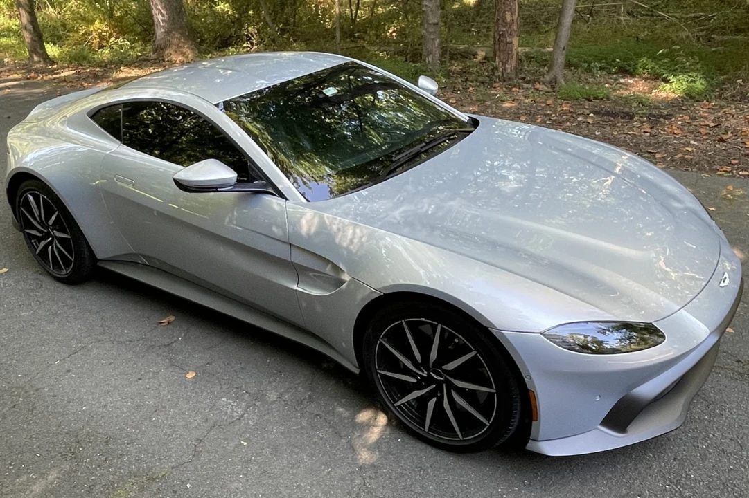 2020 Aston Martin V8 Vantage (2019+) - Image 7 of 31