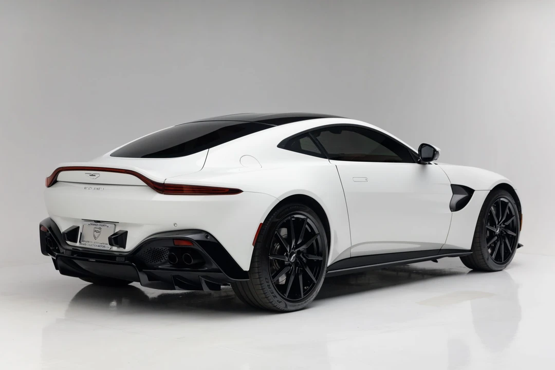 2020 Aston Martin V8 Vantage (2019+) - Image 7 of 31