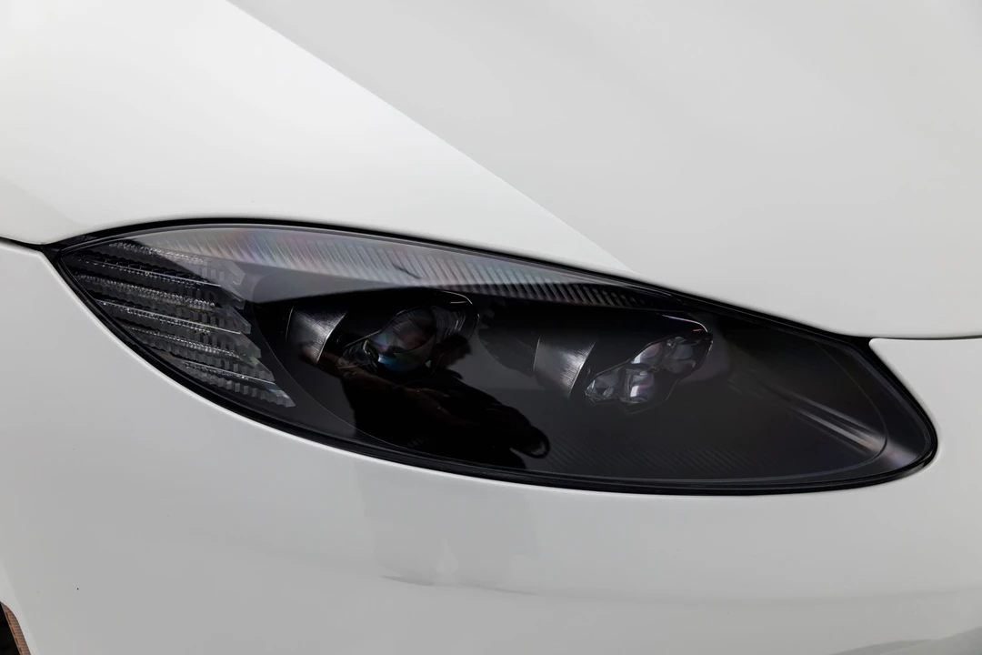 2020 Aston Martin V8 Vantage (2019+) - Image 27 of 31