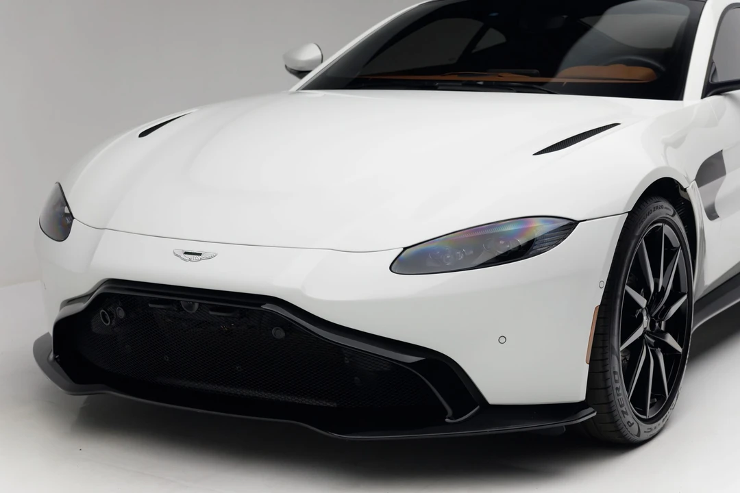 2020 Aston Martin V8 Vantage (2019+) - Image 15 of 31