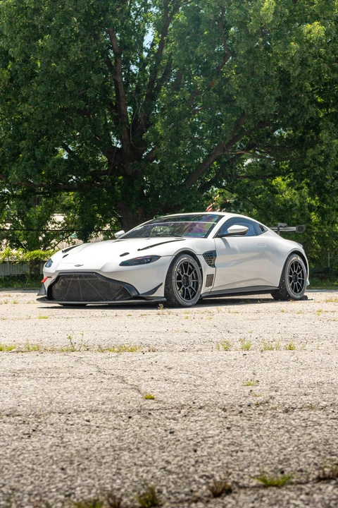 2020 Aston Martin V8 Vantage (2019+) - Image 8 of 31
