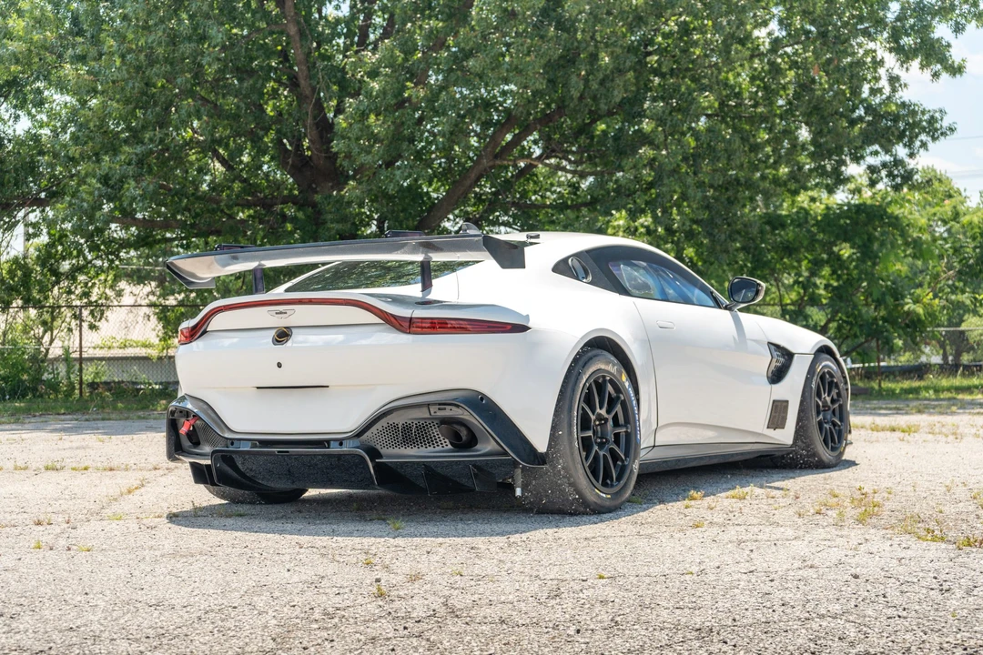 2020 Aston Martin V8 Vantage (2019+) - Image 22 of 31