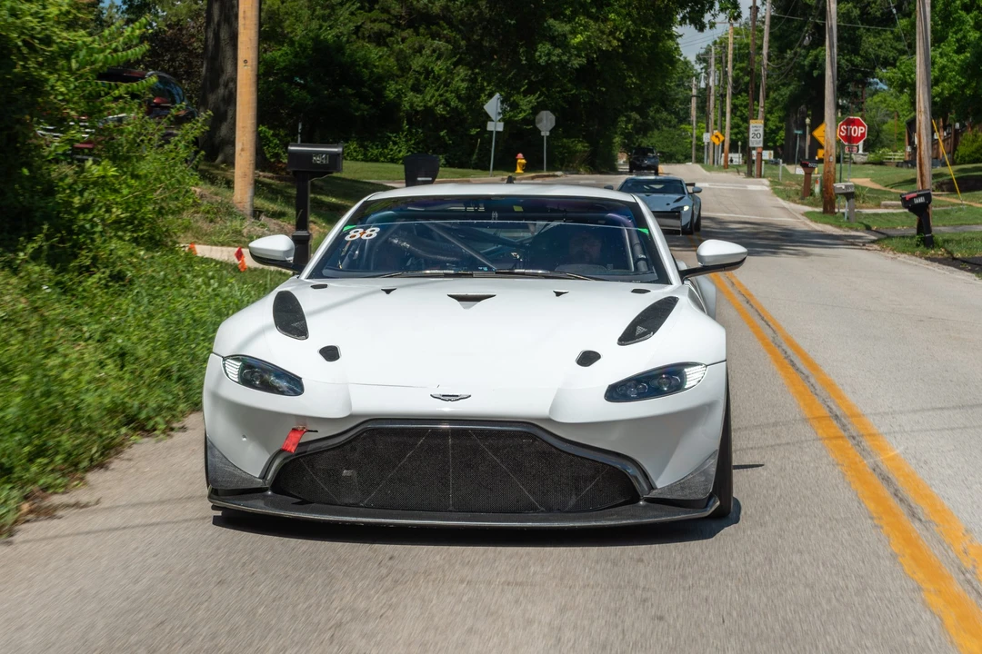 2020 Aston Martin V8 Vantage (2019+) - Image 27 of 31