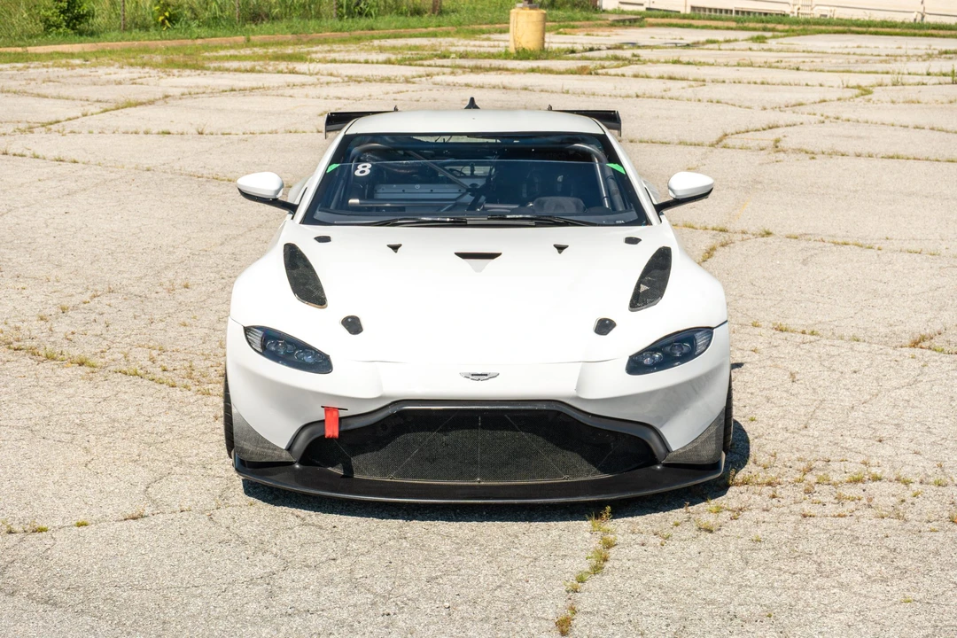 2020 Aston Martin V8 Vantage (2019+) - Image 24 of 31