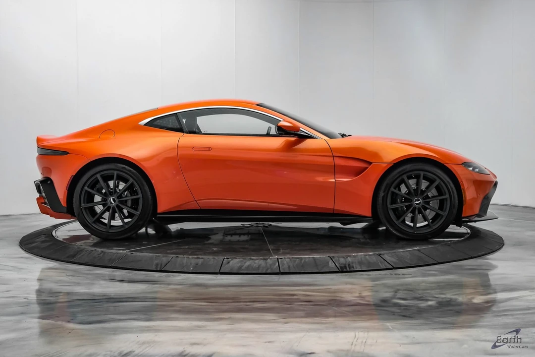 2020 Aston Martin V8 Vantage (2019+) - Image 24 of 31