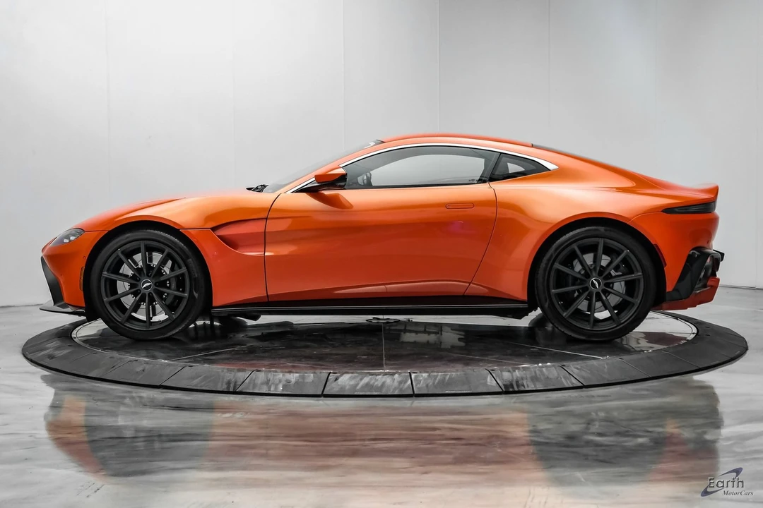 2020 Aston Martin V8 Vantage (2019+) - Image 8 of 31
