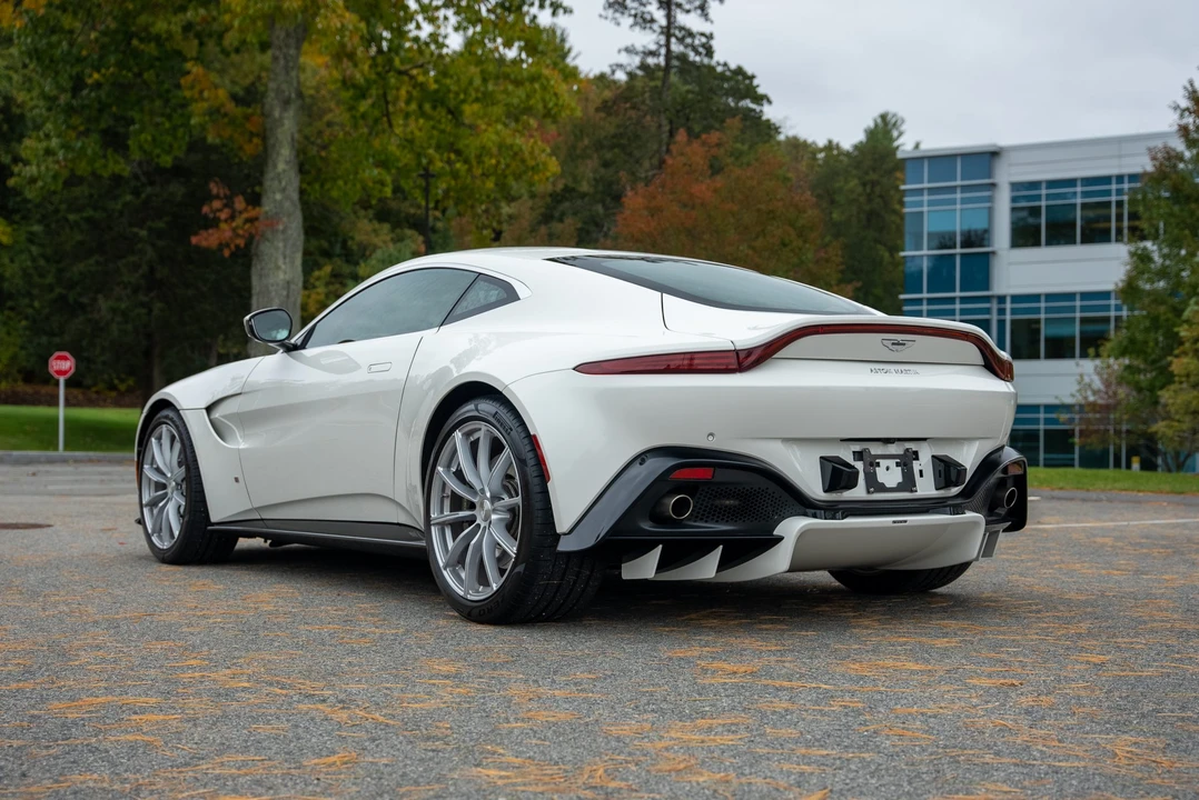 2020 Aston Martin V8 Vantage (2019+) - Image 31 of 31