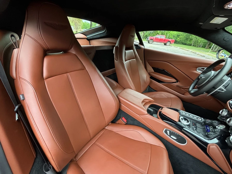 2020 Aston Martin V8 Vantage (2019+) - Image 19 of 31