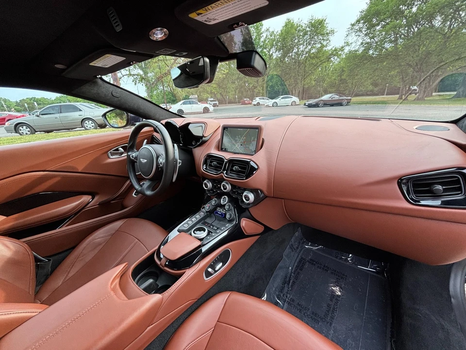 2020 Aston Martin V8 Vantage (2019+) - Image 18 of 31