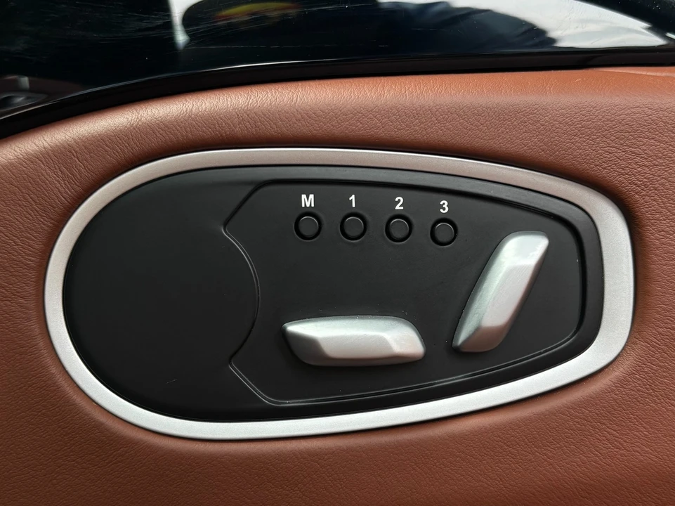 2020 Aston Martin V8 Vantage (2019+) - Image 15 of 31