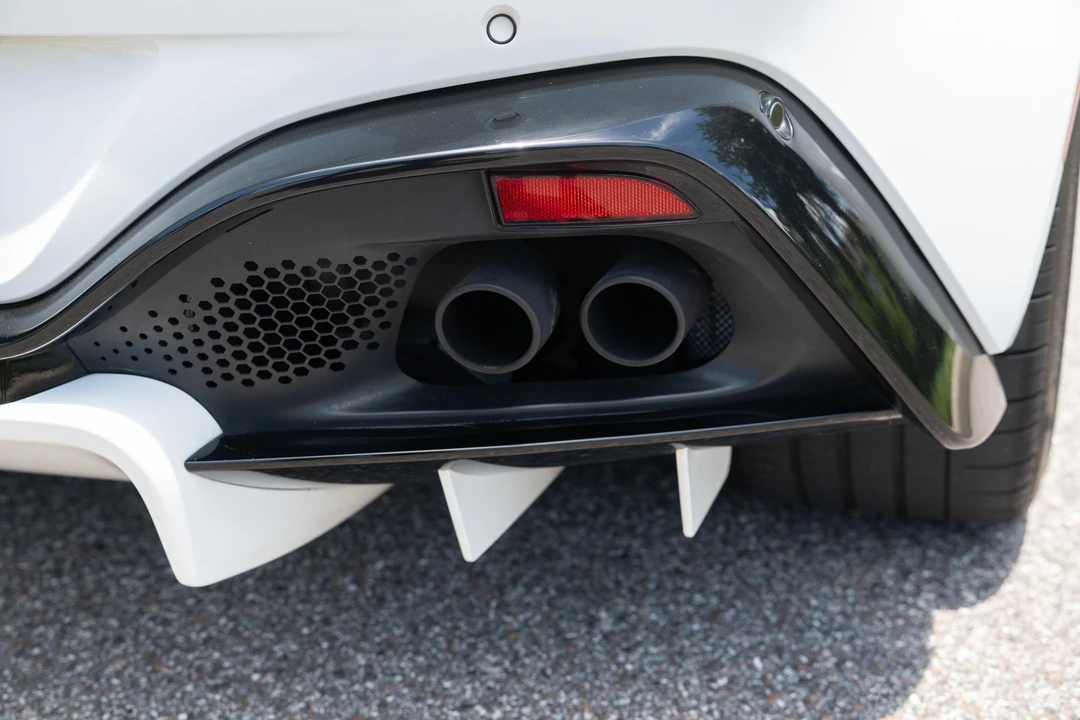 2020 Aston Martin V8 Vantage (2019+) - Image 25 of 31