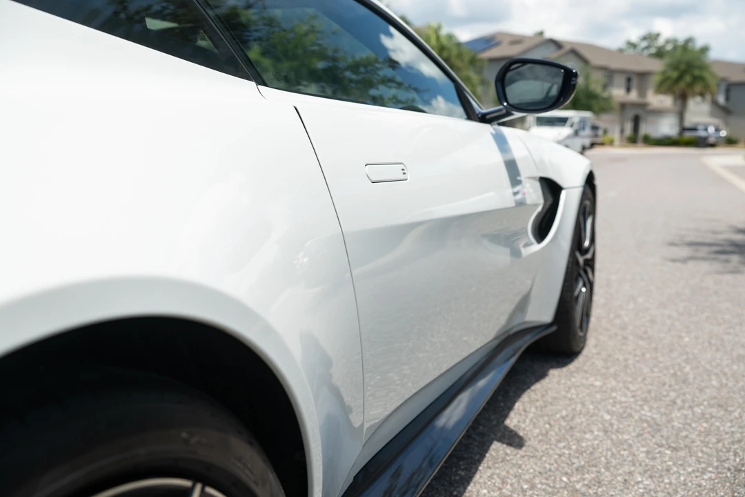 2020 Aston Martin V8 Vantage (2019+) - Image 29 of 31