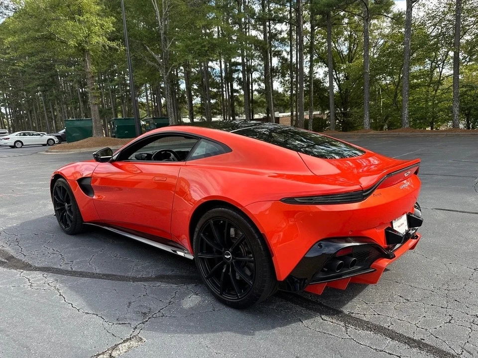 2020 Aston Martin V8 Vantage (2019+) - Image 6 of 12