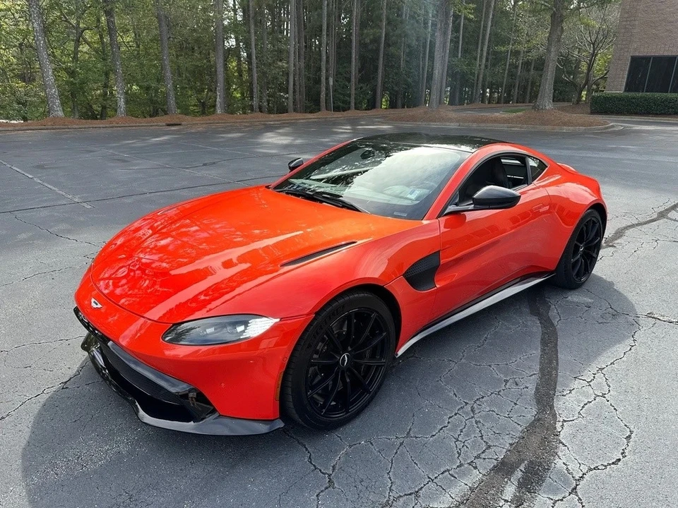 2020 Aston Martin V8 Vantage (2019+) - Image 4 of 12