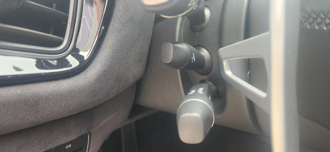 2020 Aston Martin V8 Vantage (2019+) - Image 8 of 12