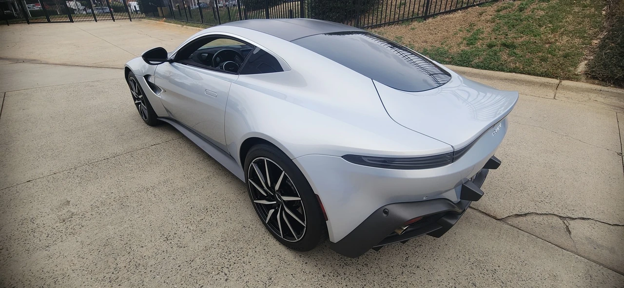 2020 Aston Martin V8 Vantage (2019+) - Image 5 of 12