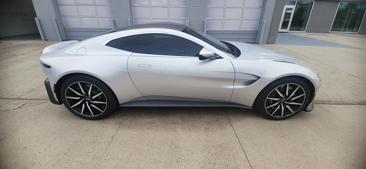 2020 Aston Martin V8 Vantage (2019+) - Image 3 of 12