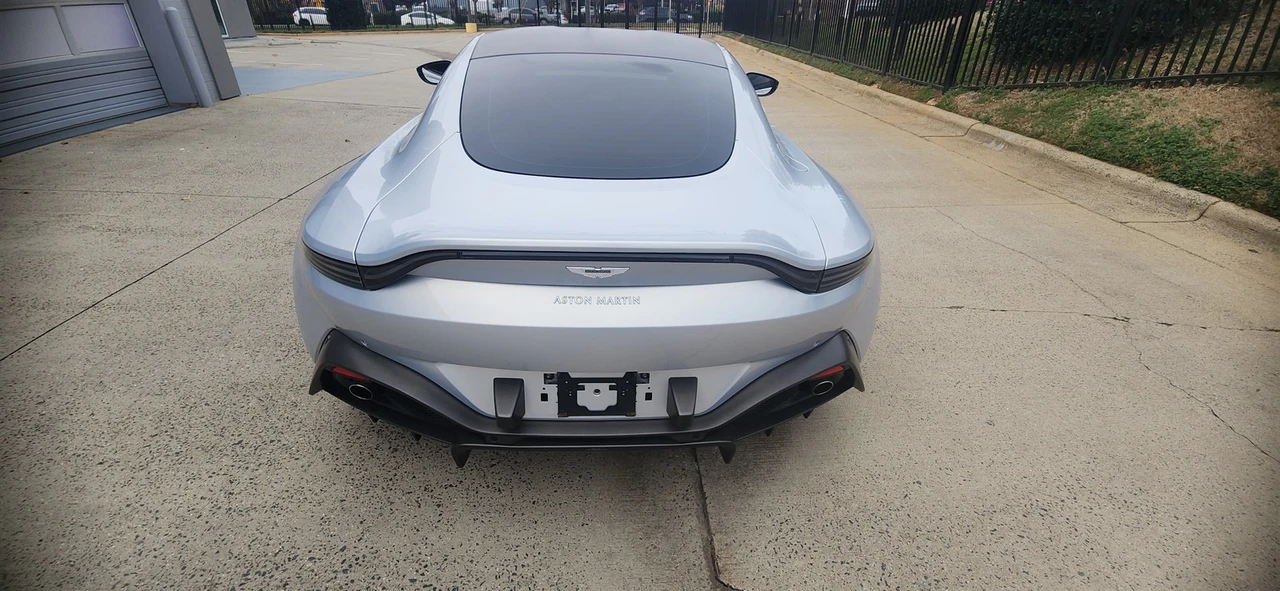 2020 Aston Martin V8 Vantage (2019+) - Image 14 of 21